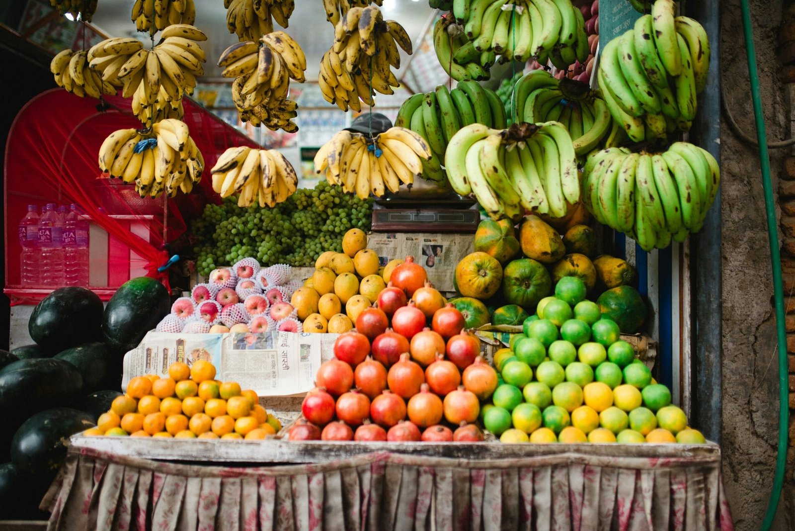 One of the surprising health benefits of travel is the opportunity to eat a healthier diet than what you may be used to.