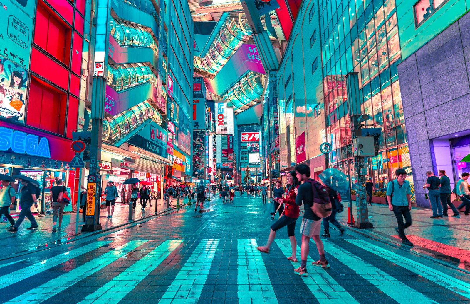 Japan is one of the best countries to travel to for a blend of tradition and modernity. Featured is the bustling streets of Tokyo.