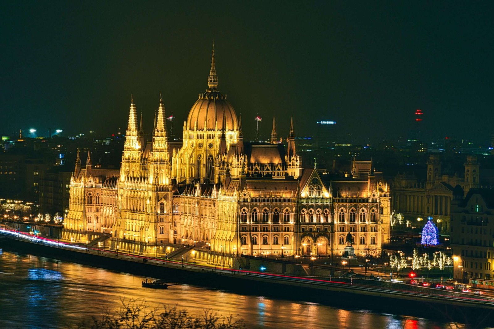 Buda Castle is one of the must-see castles in Europe. Featured is Buda Castle.